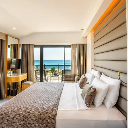 Alexia & (adults Only) 5* Sidé