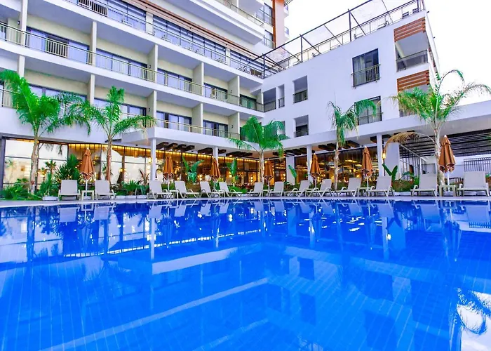 Ξενοδοχείο Alexia & (adults Only) 5*