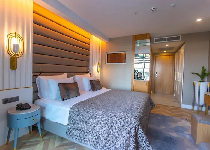 Alexia & (adults Only) Hotell Side