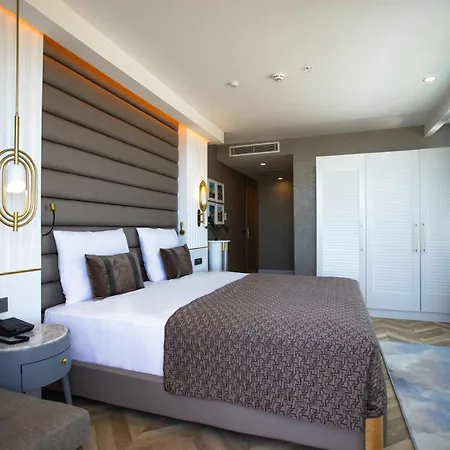 Alexia & (adults Only) Otel
